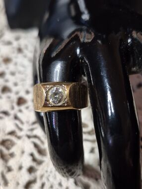 18 Kt GE Gold Solitaire Ring with Clear Stone